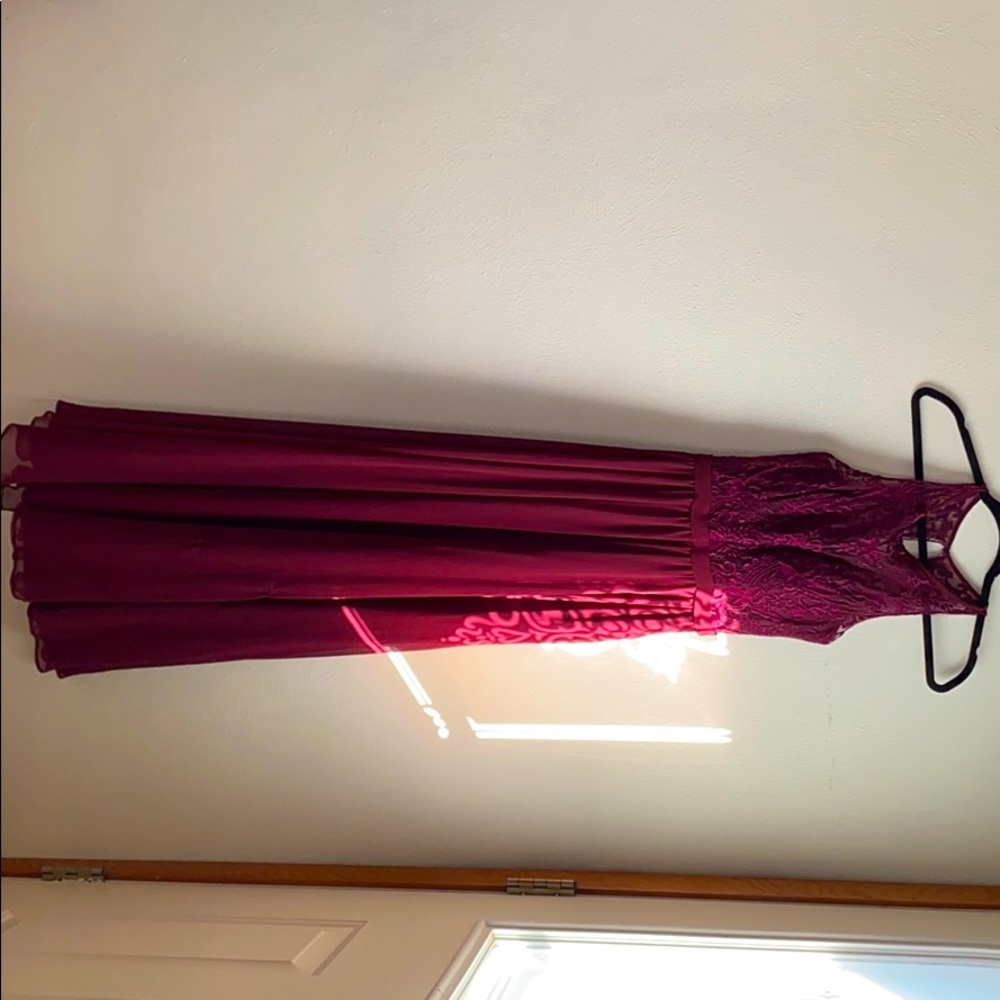 Kennedy Blue dress - Burgundy